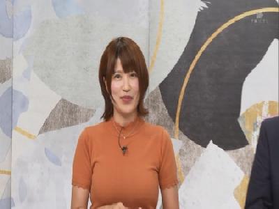 競馬番組さん、たっぷりお乳が見放題だった